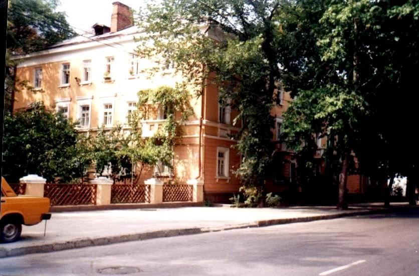 Apartment Near Kvint Tiraspol Exterior photo
